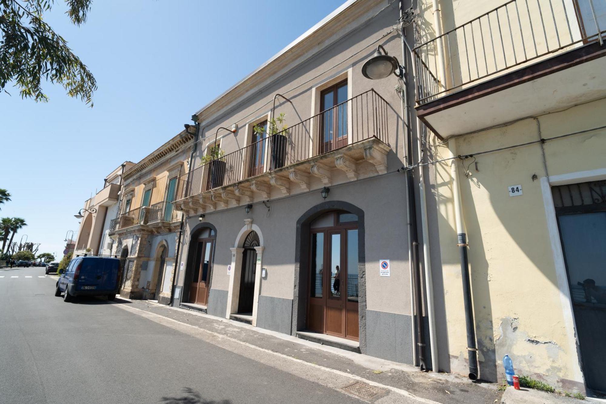 Hotel Casa Scala Acireale Esterno foto
